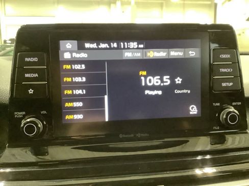 Used 2021 Kia Seltos EX image 18