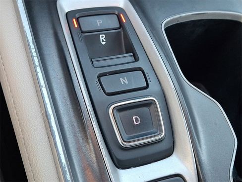 Used 2019 Honda Accord Touring image 15