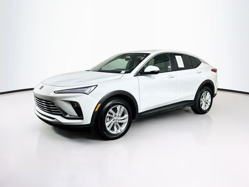 Used 2026 Buick Envista Preferred FWD image 3
