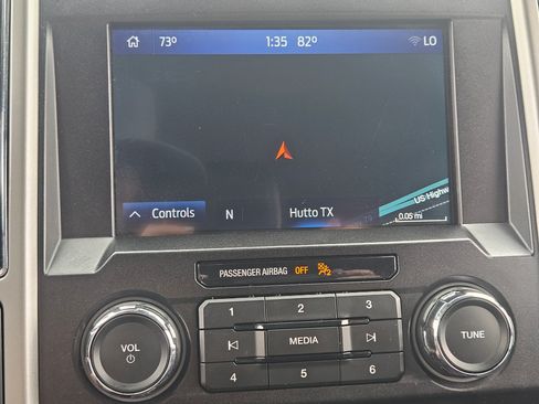Used 2019 Ford F150 Lariat AWD/4WD image 17