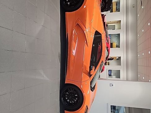 Used 2023 Chevrolet Corvette Stingray Premium Conv w/ Z51 Performance Package image 4