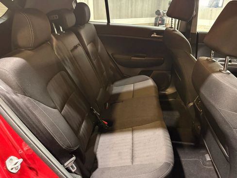 Used 2019 Kia Sportage LX AWD/4WD image 19