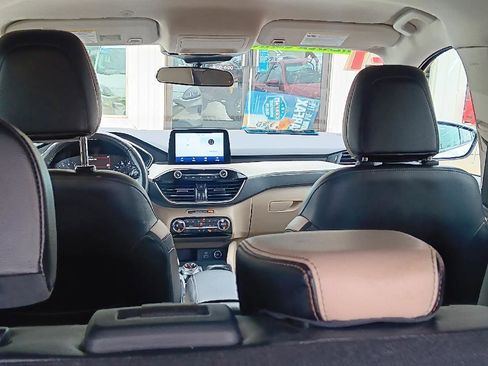 Used 2021 Ford Escape SEL image 31