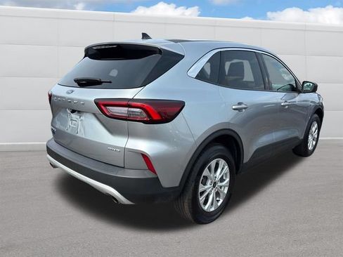 Used 2024 Ford Escape Active AWD/4WD image 5
