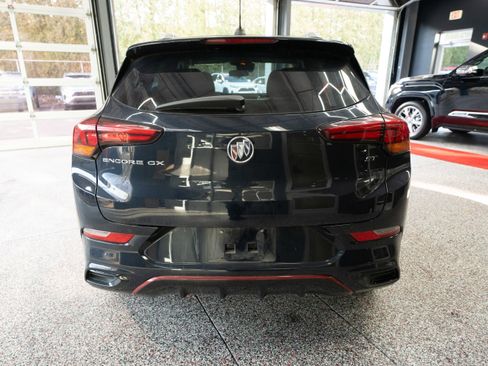 Used 2020 Buick Encore GX Preferred w/ Sport Touring Package image 3