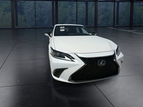 Certified 2023 Lexus ES 350 F Sport FWD image 3