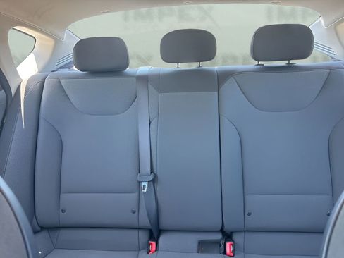 Used 2025 Kia K4 FWD image 11