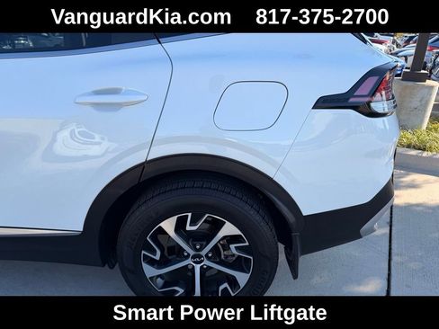 Used 2024 Kia Sportage EX w/ EX Premium Package image 9
