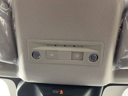 New 2026 Nissan Kicks SV image 31