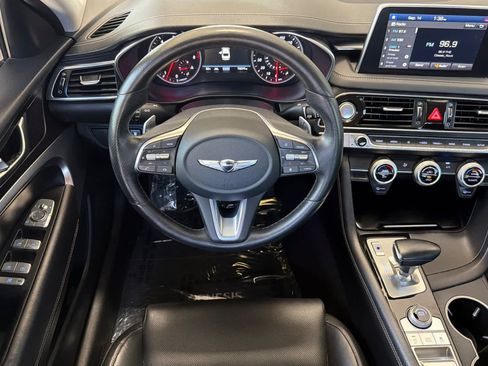 Used 2021 Genesis G70 2.0T RWD image 14