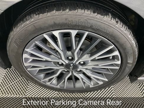 Certified 2023 Kia Forte GT-Line image 11