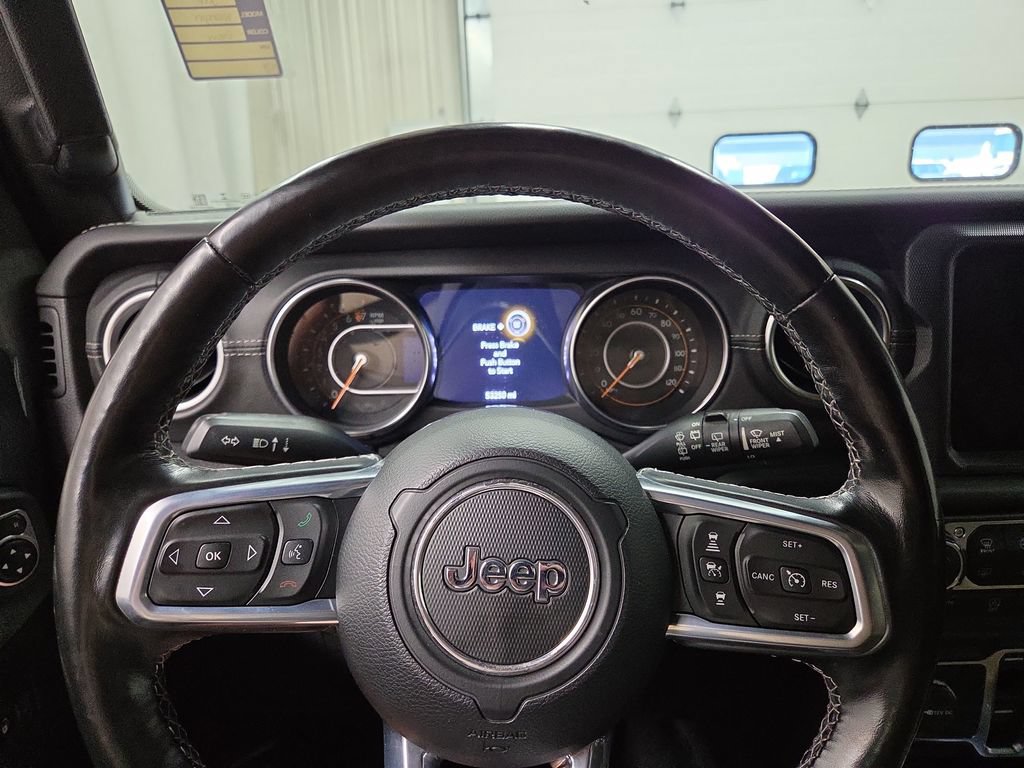 Used 2021 Jeep Wrangler Unlimited Sahara AWD/4WD image 22