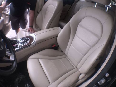 Used 2018 Mercedes-Benz GLC 300 image 14