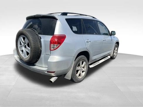 Used 2008 Toyota RAV4 Limited w/ Tow Prep Pkg AWD/4WD image 7