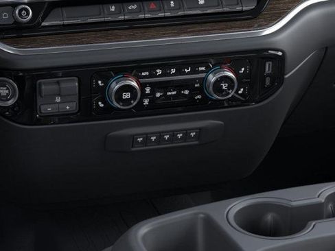 New 2026 GMC Sierra 3500 SLE w/ SLE Value Package image 23