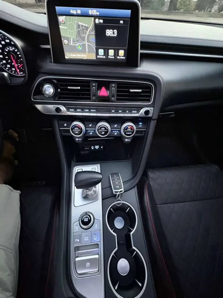 Used 2019 Genesis G70 2.0T Advanced w/ Sport Package AWD/4WD image 15