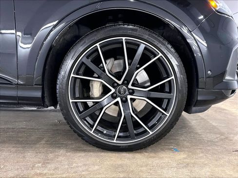 Used 2022 Audi Q7 3.0T Prestige AWD/4WD image 11