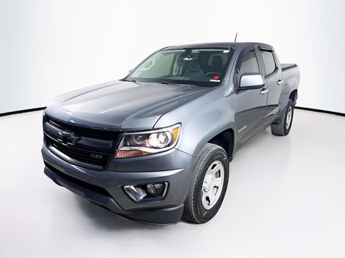 Used 2019 Chevrolet Colorado Z71 image 4
