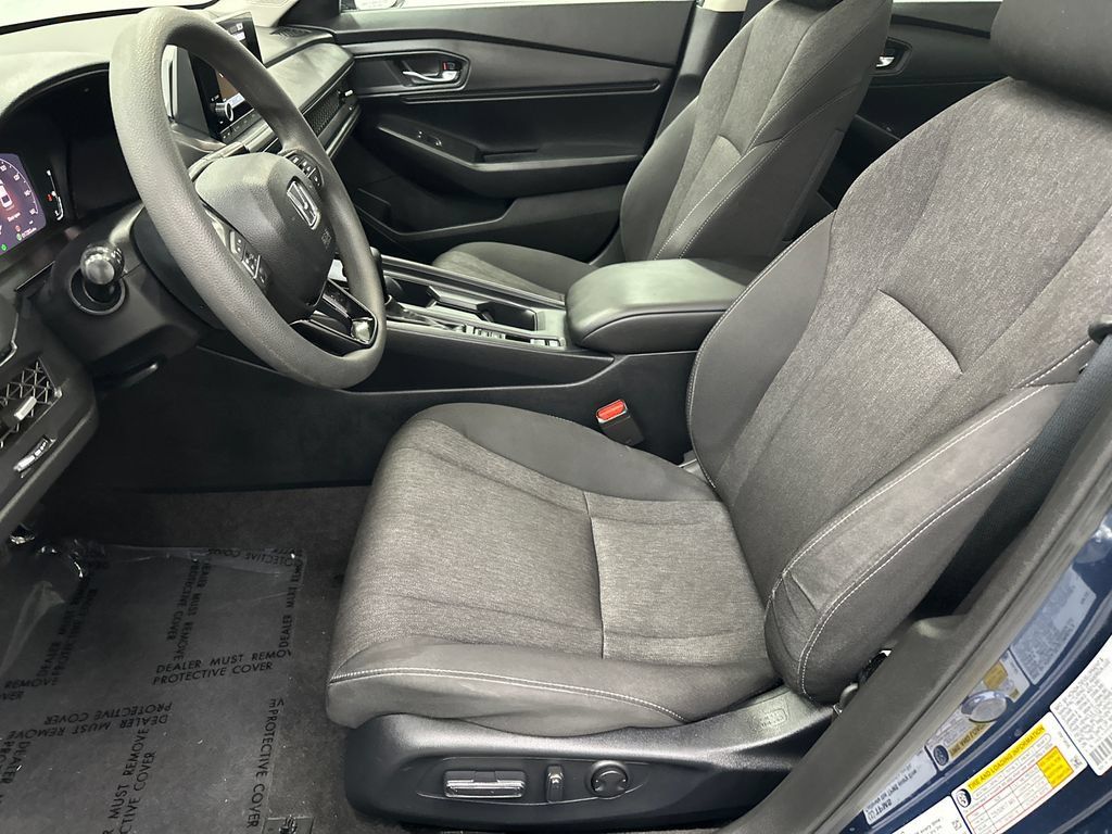 Used 2024 Honda Accord EX image 9