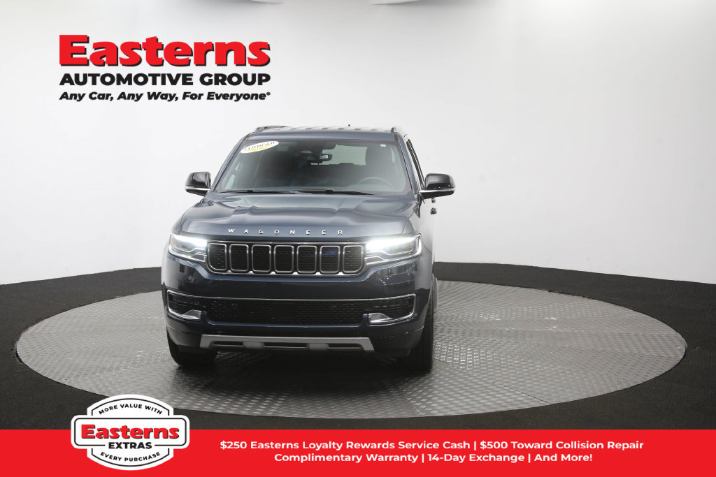 Used 2024 Jeep Wagoneer L Series II w/ Flexible Seating Group RWD image 60