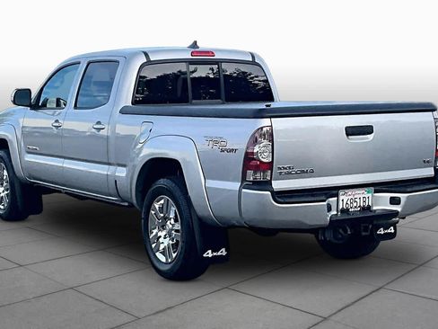Used 2012 Toyota Tacoma 4x4 Double Cab w/ TRD Sport Upgrade Pkg image 11