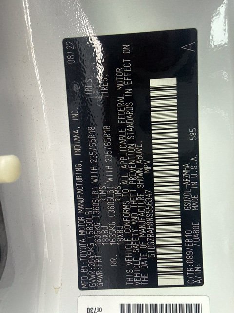 Used 2022 Toyota Highlander XLE FWD image 13