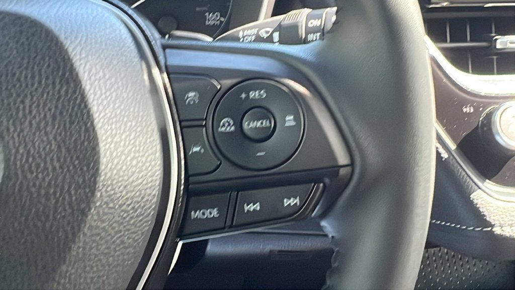 Used 2025 Toyota Corolla SE FWD image 19