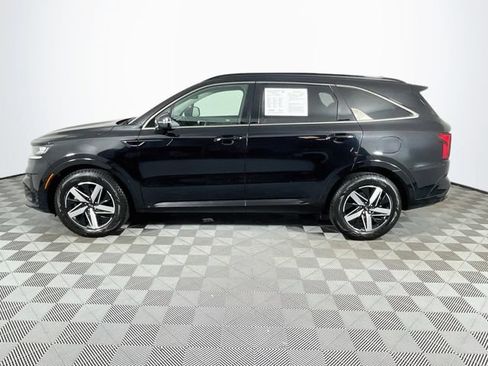 Used 2021 Kia Sorento S w/ Panoramic Sunroof Package FWD image 5