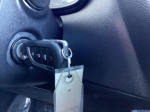 Certified 2023 Toyota Corolla LE image 34