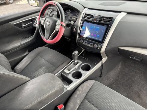 Used 2014 Nissan Altima 2.5 SV FWD image 27
