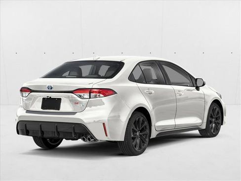 New 2026 Toyota Corolla SE FWD image 2