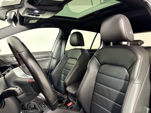 Used 2021 Volkswagen GTI SE FWD image 17