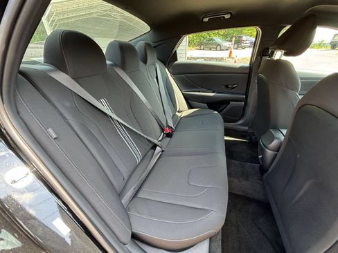 Used 2026 Hyundai Elantra Sport FWD image 35