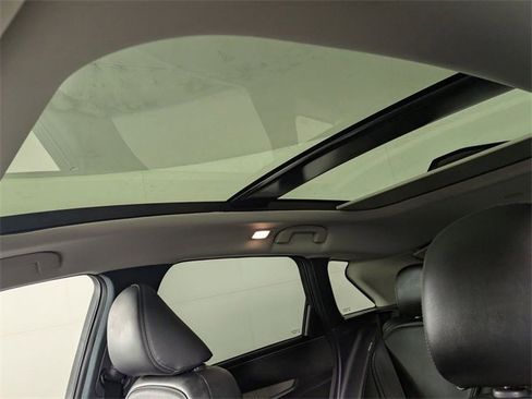 Used 2024 INFINITI QX50 Sensory image 13