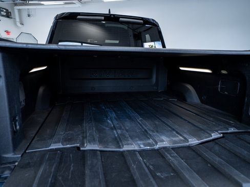 Used 2022 Rivian R1T Launch Edition image 65