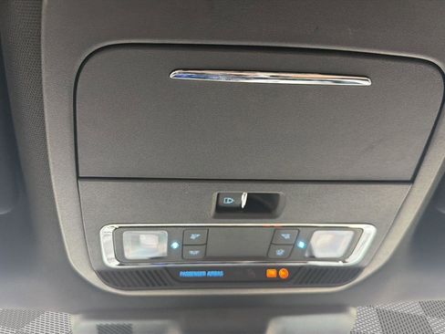 Used 2024 Ford F250 Lariat w/ Sport Appearance Package image 19