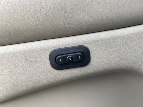 Used 2014 Jeep Grand Cherokee Limited image 39