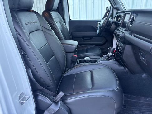 Used 2022 Jeep Gladiator Overland w/ Popular Equipment Package image 33