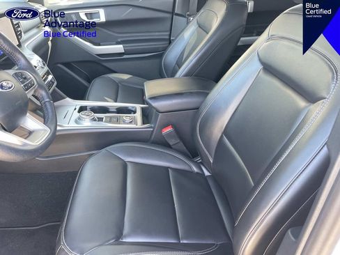 Certified 2021 Ford Explorer XLT w/ Equipment Group 202A AWD/4WD image 25