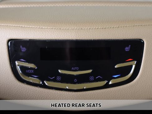 Used 2019 Cadillac Escalade Platinum AWD/4WD image 14