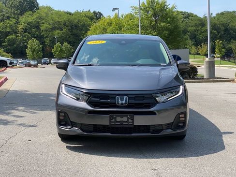 Used 2025 Honda Odyssey EX-L image 2