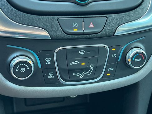 Certified 2023 Chevrolet Equinox LT image 20