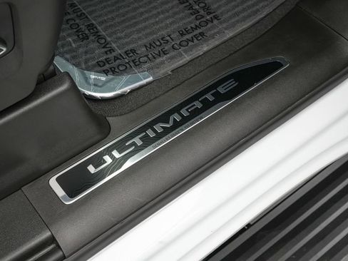 Used 2025 GMC Sierra 2500 Denali Ultimate AWD/4WD image 30
