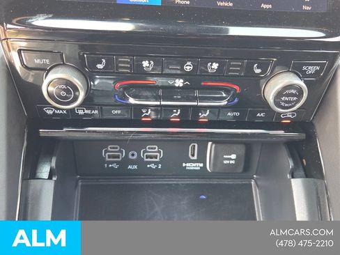 Used 2024 Jeep Grand Cherokee L Summit AWD/4WD image 24