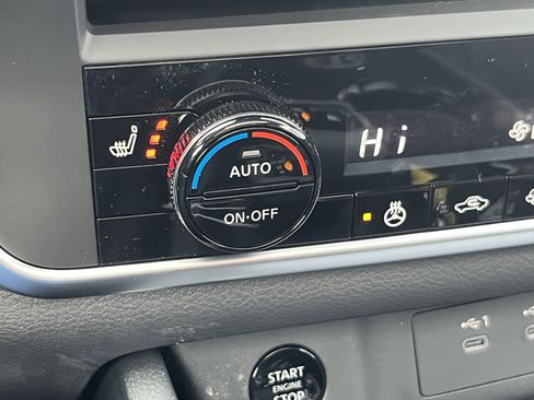 New 2026 Nissan Rogue SV image 31