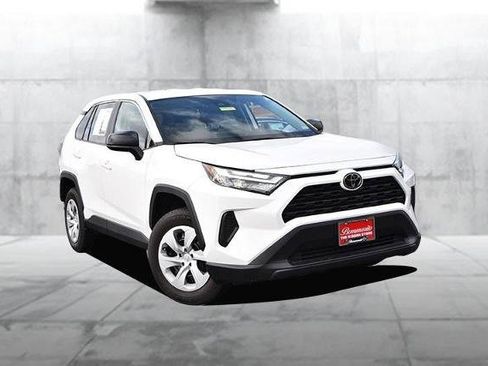 Used 2025 Toyota RAV4 LE image 2