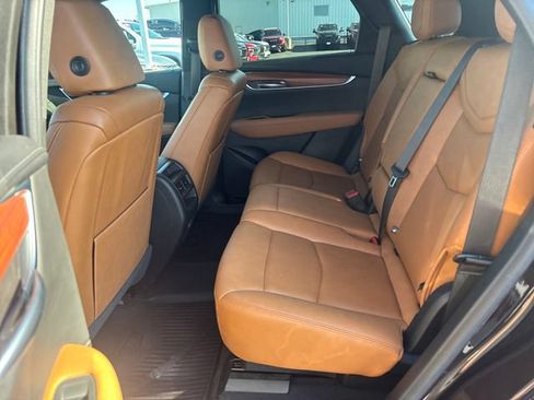 Used 2021 Cadillac XT5 Premium Luxury AWD/4WD image 29