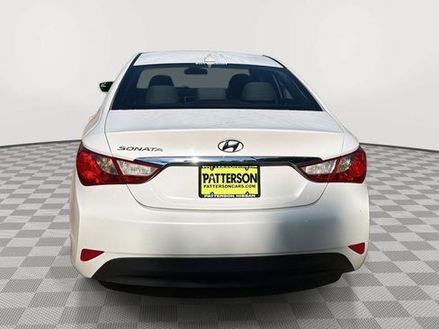 Used 2014 Hyundai Sonata GLS w/ Popular Equipment Group 2 FWD image 3