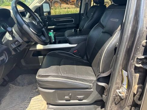 Used 2023 RAM 2500 Laramie AWD/4WD image 10