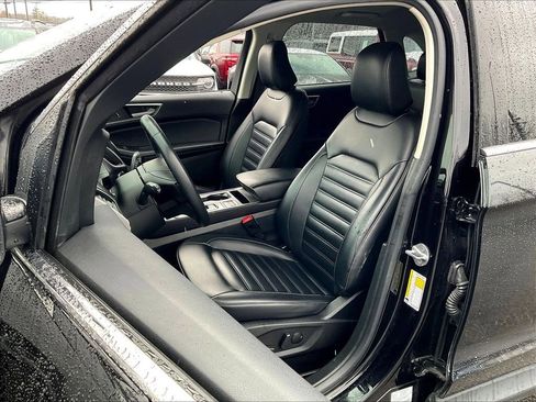 Used 2023 Ford Edge SEL AWD/4WD image 9